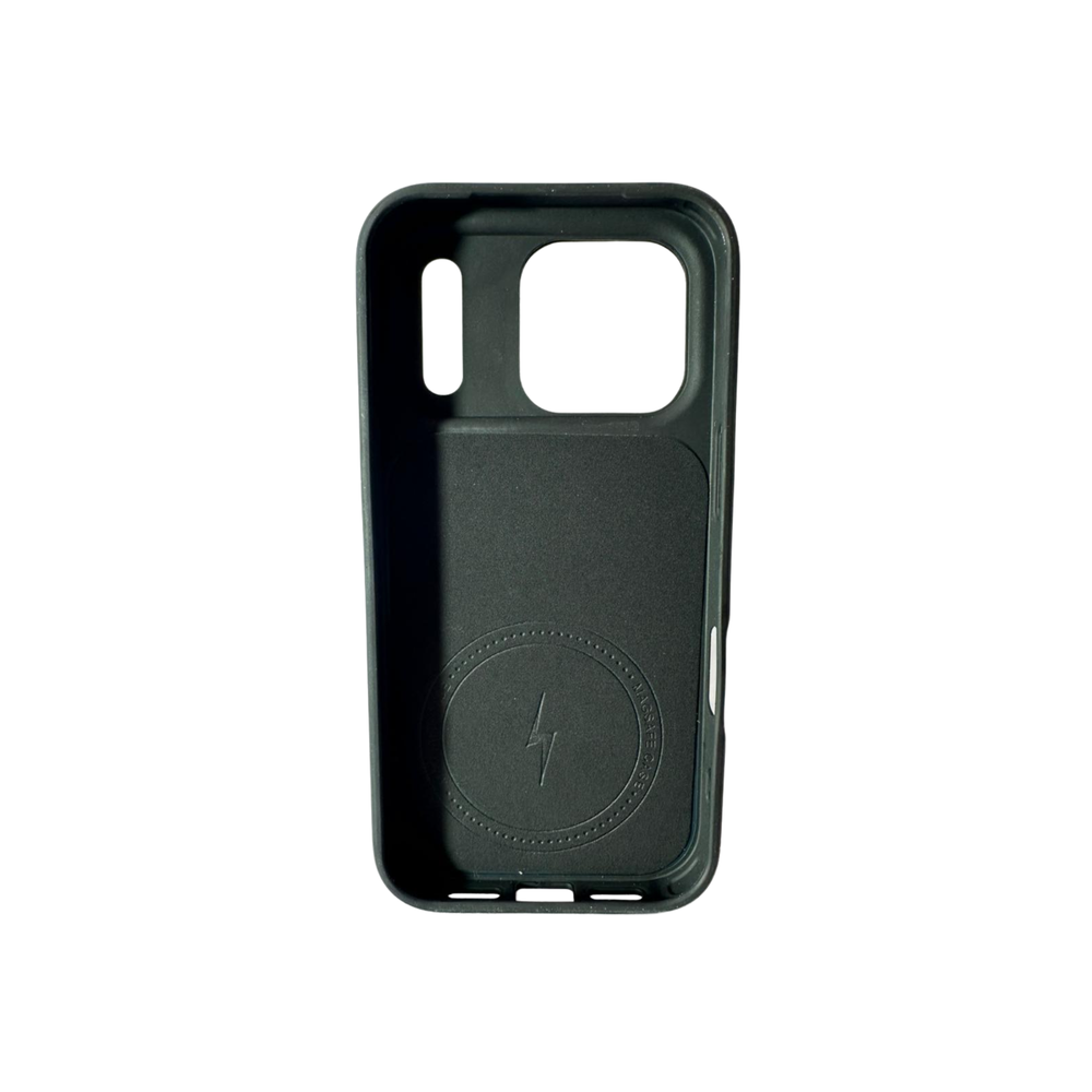 iPhone 17 Pro Max Premium Black Leather MagSafe Case – Metal Camera Protection Cover